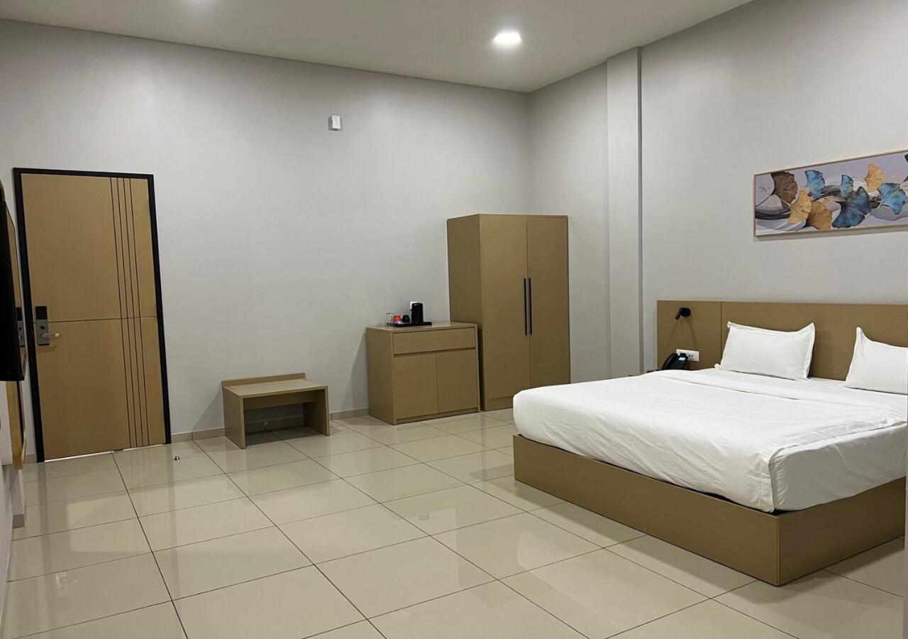 Ixoras Hotel Victoire 킨샤사 외부 사진