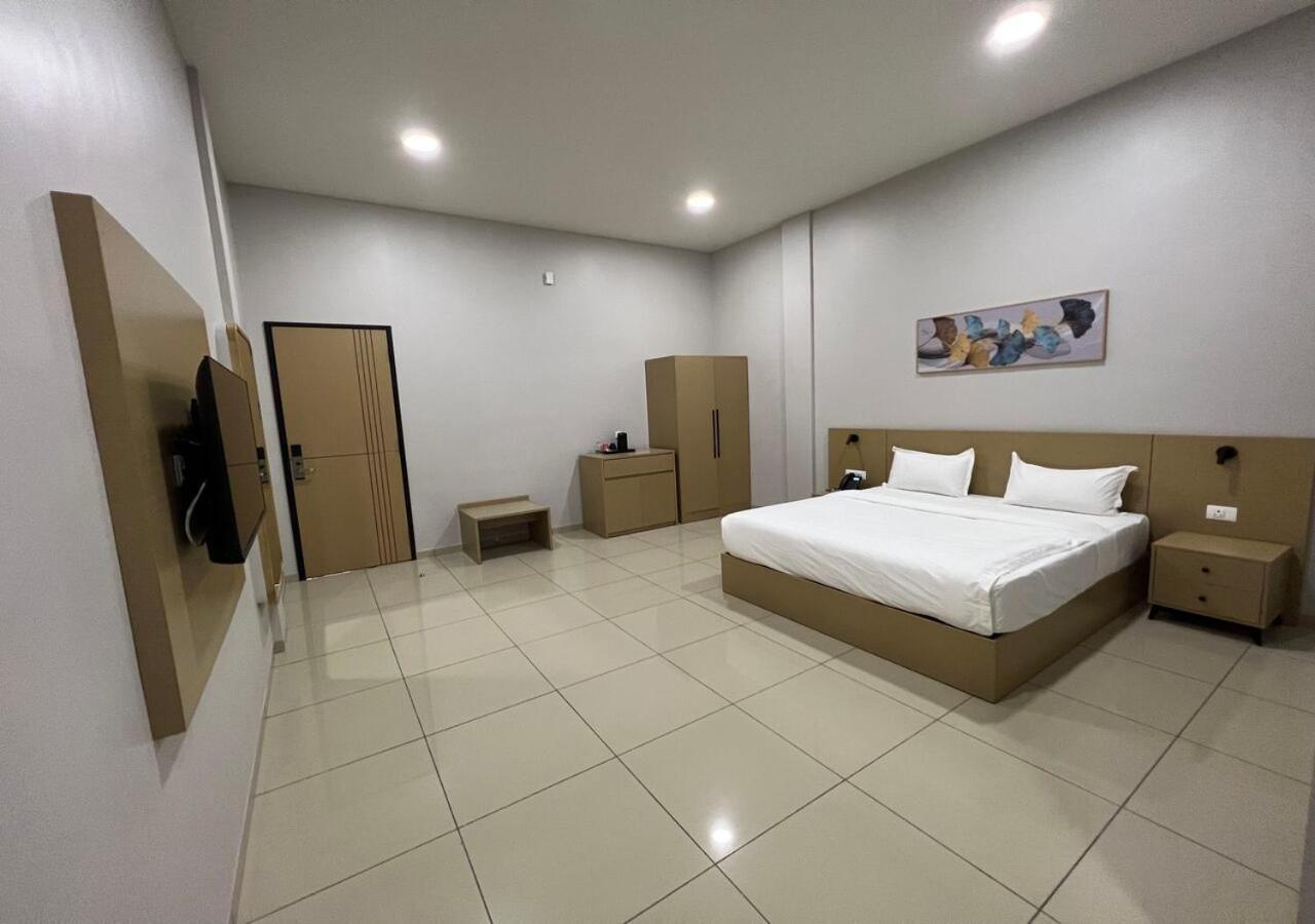 Ixoras Hotel Victoire 킨샤사 외부 사진
